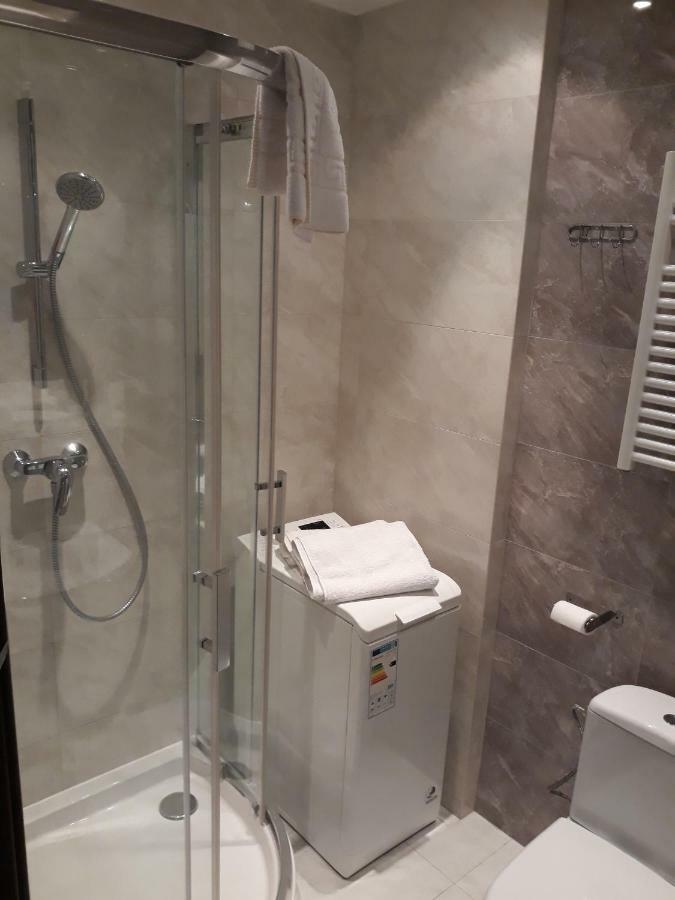 ורשה Mg Apartments Gieldowa מראה חיצוני תמונה